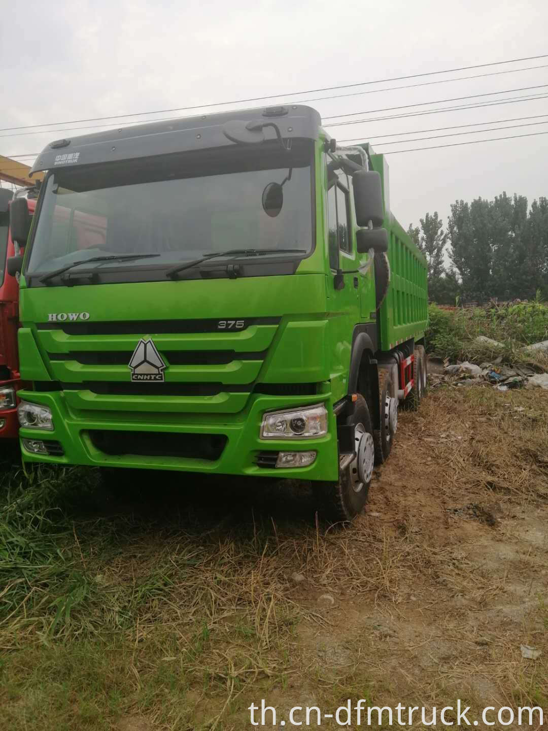 8X4 dump truck (9)